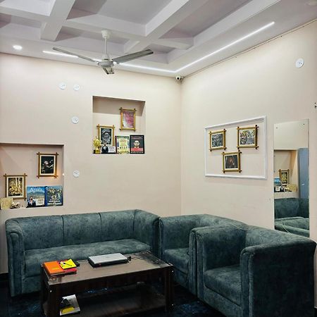 Glad Villa By Cozystays Jaipur Buitenkant foto