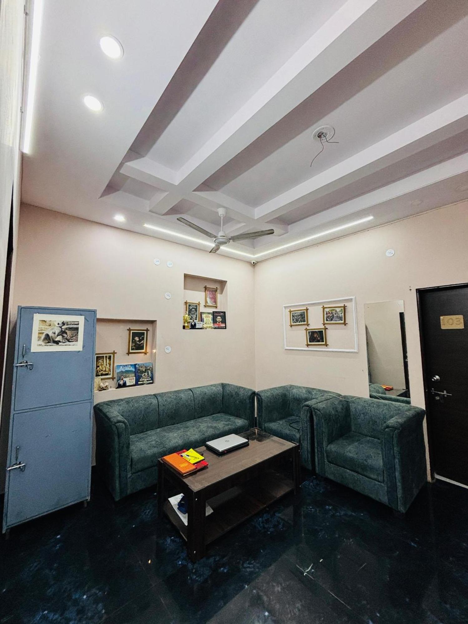 Glad Villa By Cozystays Jaipur Buitenkant foto